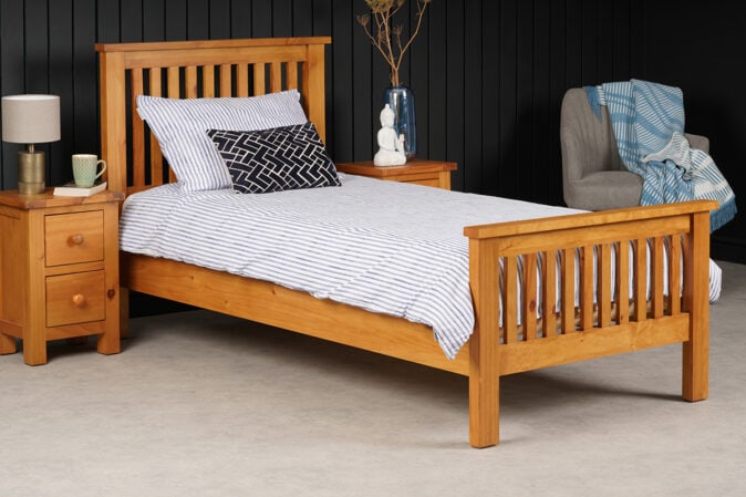 Hereford Pine Single 3' HE Bed Frame